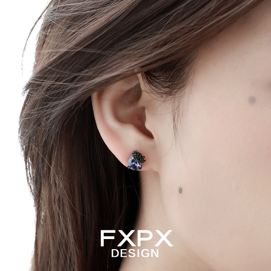 Y2K blue rose earrings featuring a delicate floral design for trendy jewelry lovers