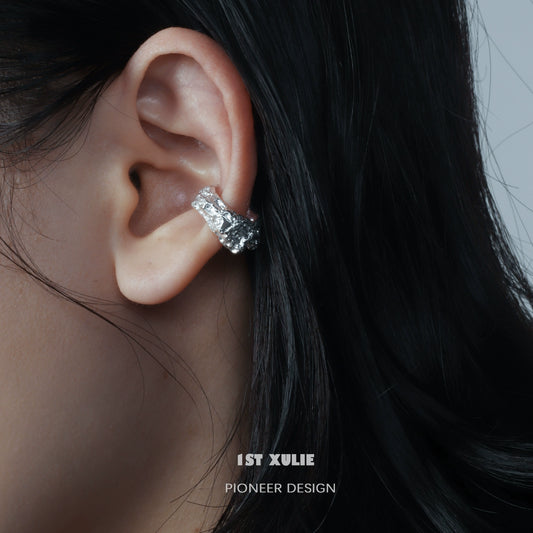 Elegant frosted ear cuff by 1STXULIE, designed for a stylish accessory look on any occasion
