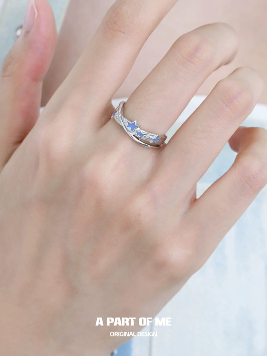 A PART OF ME planet chain ring in silver displayed on a hand for an elegant look