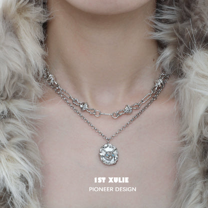 Double-layered crowned cat necklace by 1STXULIE with a stylish design and shiny silver finish