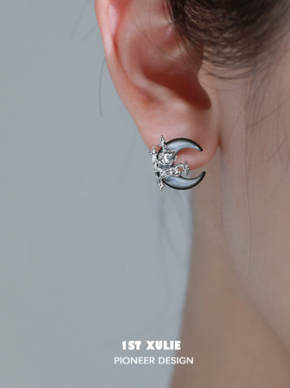 1ST XULIE Gothic Moon Earrings with Silver Detailing and Star Accents for a Unique Style