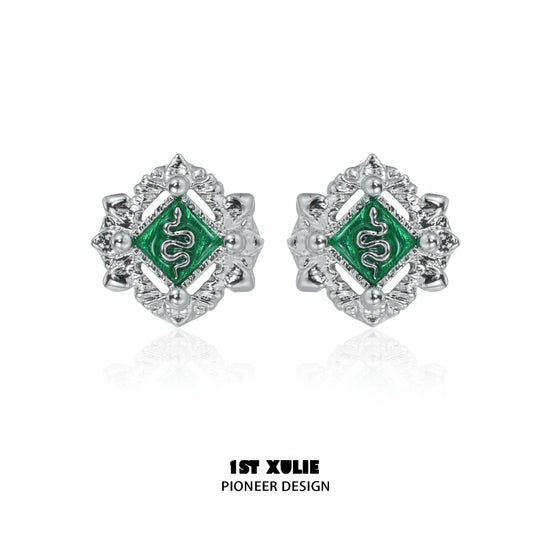 Elegant green serpent ear cuffs featuring intricate silver detailing by 1STXULIE for a unique style