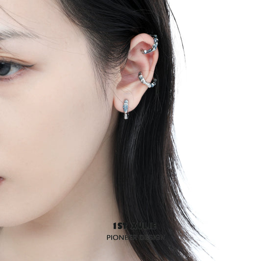 Stylish Icelandic snowfall earrings featuring a unique design, perfect for any occasion