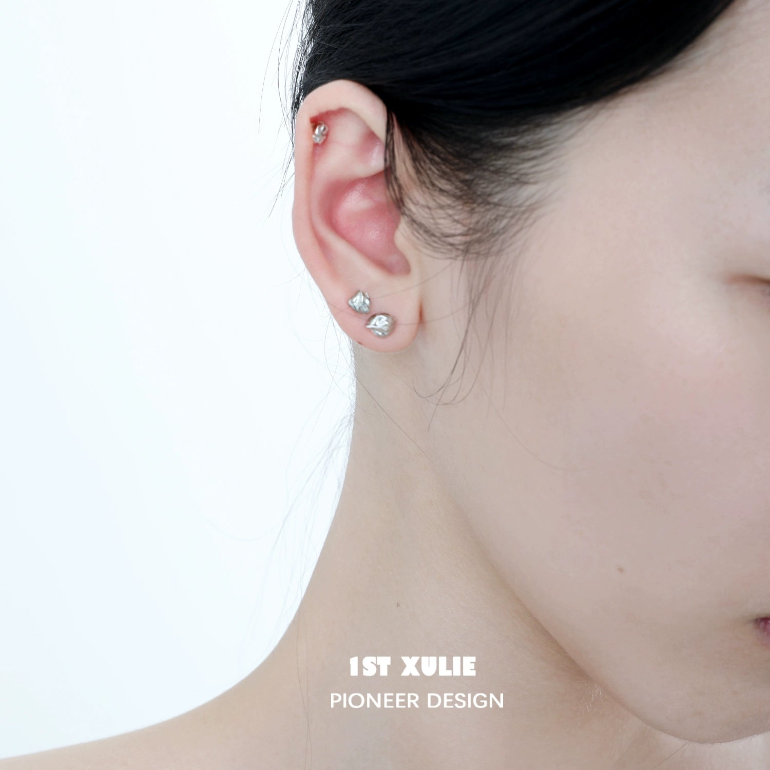 Minimalist bell echo earrings for a subtle and elegant look, perfect for daily wear