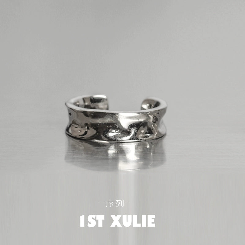 Stylish minimalist frosted ear cuffs with a sleek design for modern accessory lovers