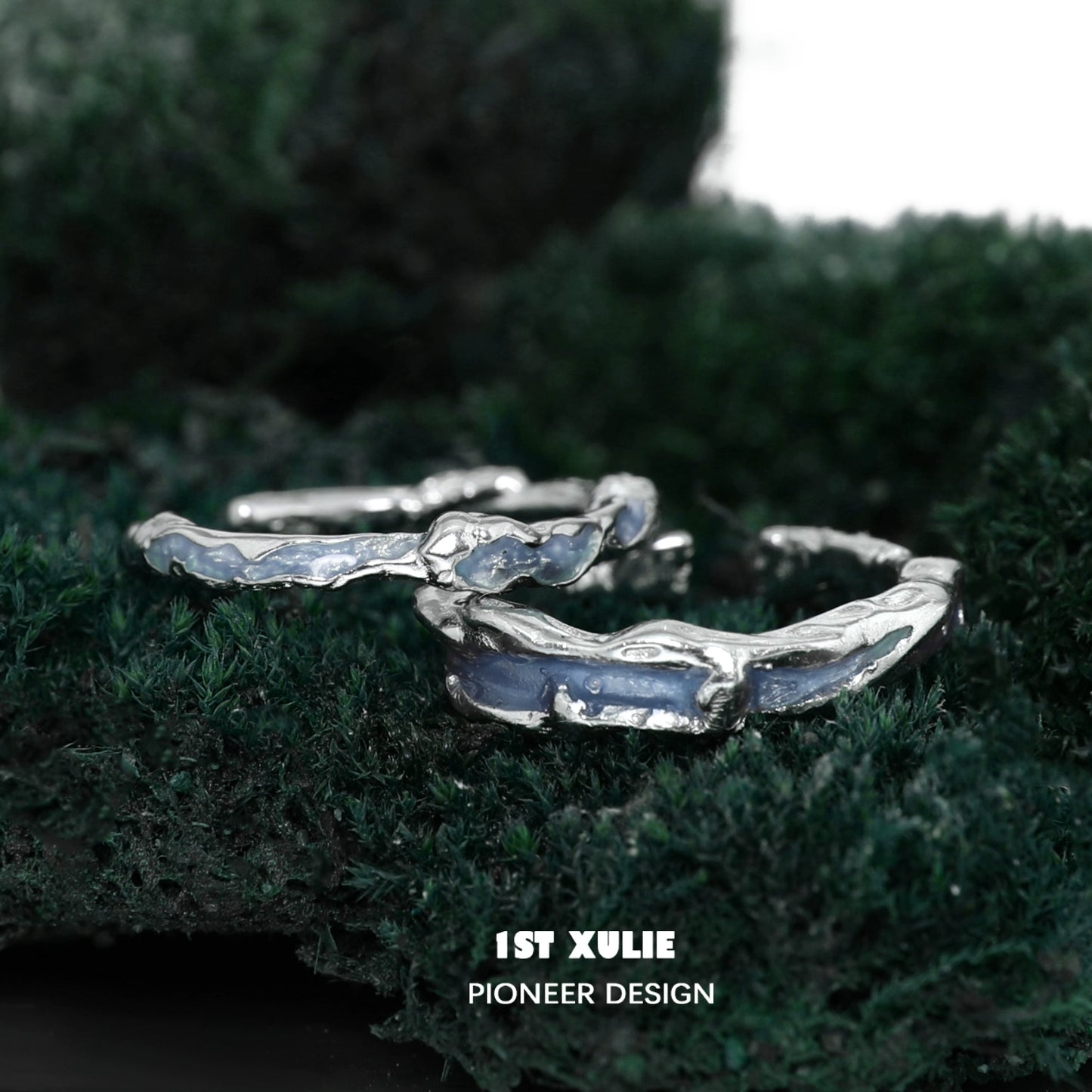 Ocean elf couple ring in a unique design featuring an intricate silver finish