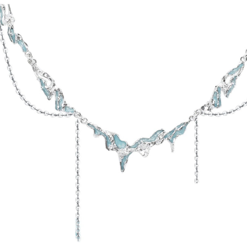 1STXULIE Ocean Inspired Tassel Necklace with Blue Accents and Silver Chain Design
