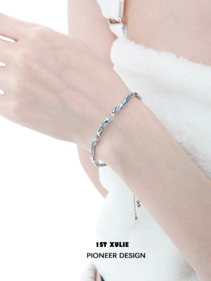 1STXULIE ocean tide blue bracelet featuring a stylish twisted design for a modern look