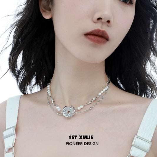 Stylish punk pearl choker necklace with unique design for trendy fashion enthusiasts