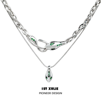 1ST XULIE Slytherin snake necklace in silver with green accents and a unique design