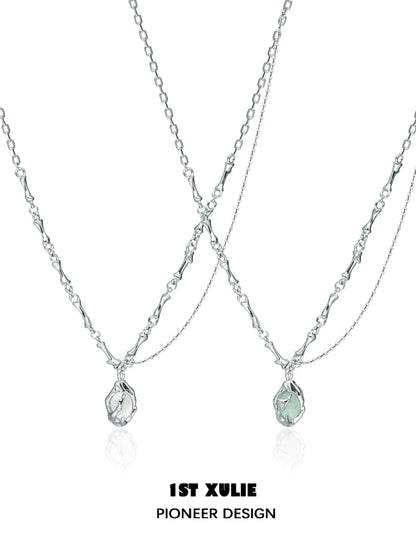 Unique summer pendant necklace with silver chains and colorful stone accents for stylish outfits