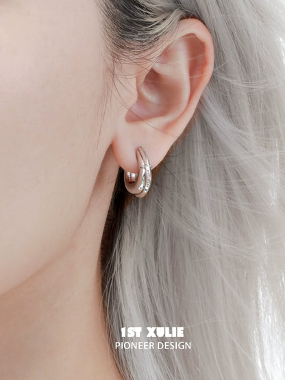 Stylish 1STXULIE urban edge hoop earrings in silver for a modern look