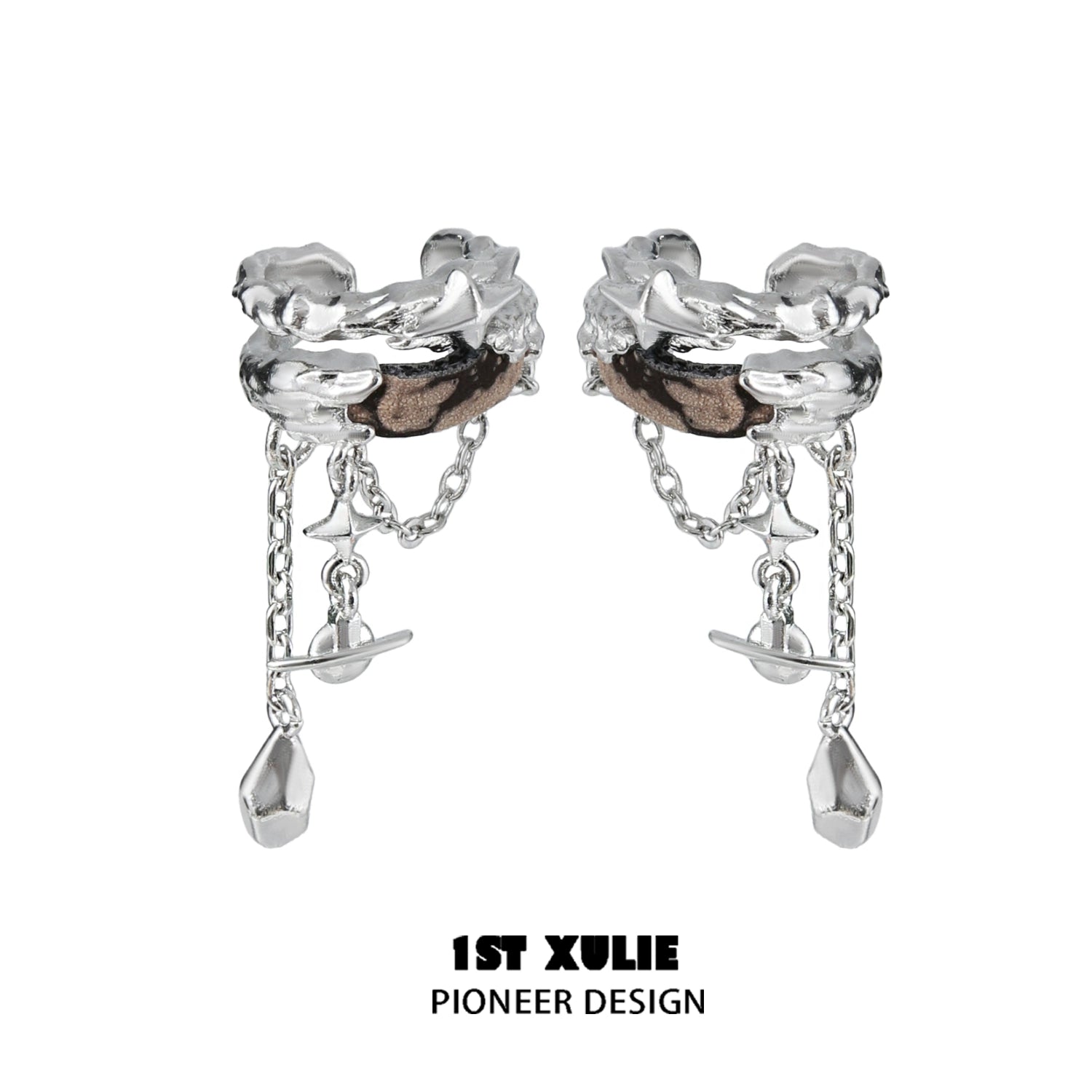 Wasteland ear cuff earrings by 1STXULIE with a unique design featuring chains and metallic details