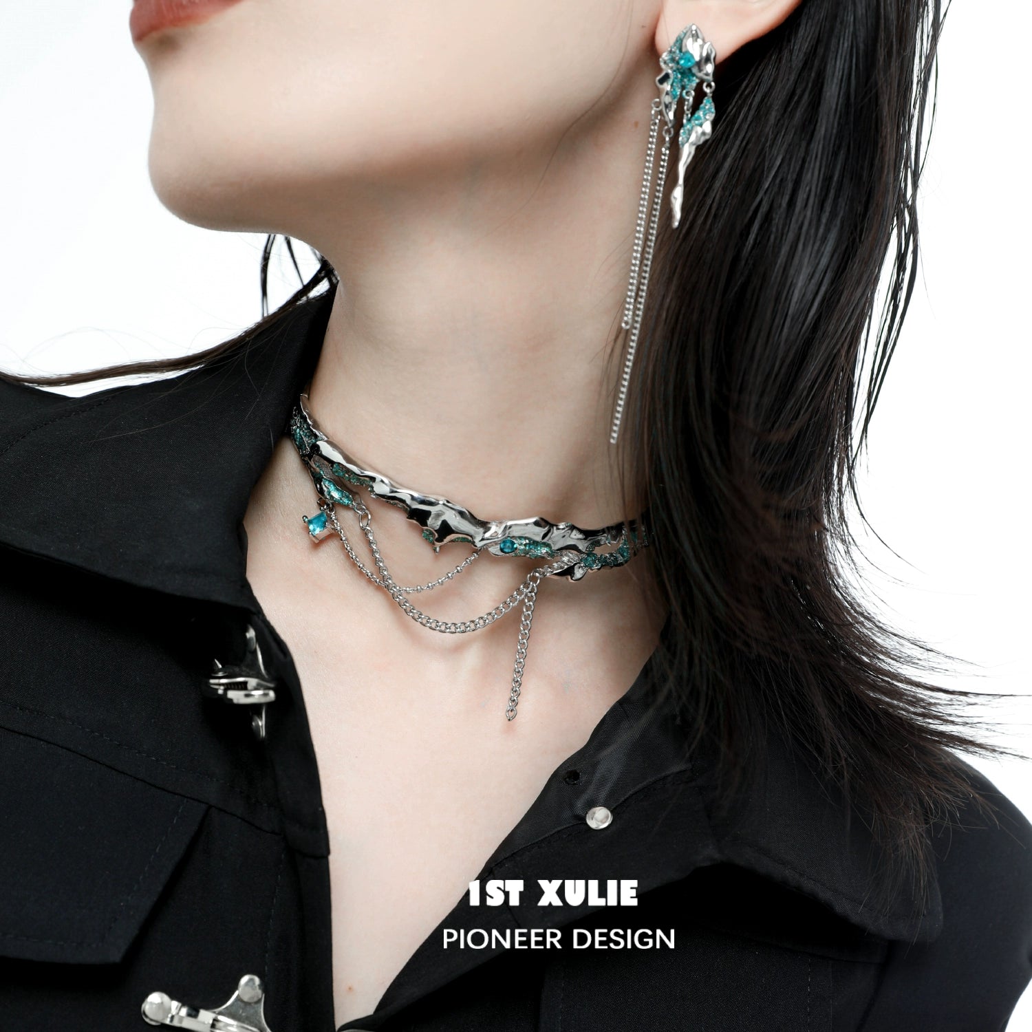 Fashionable wind erosion tassel necklace with intricate design, perfect for trendy outfits