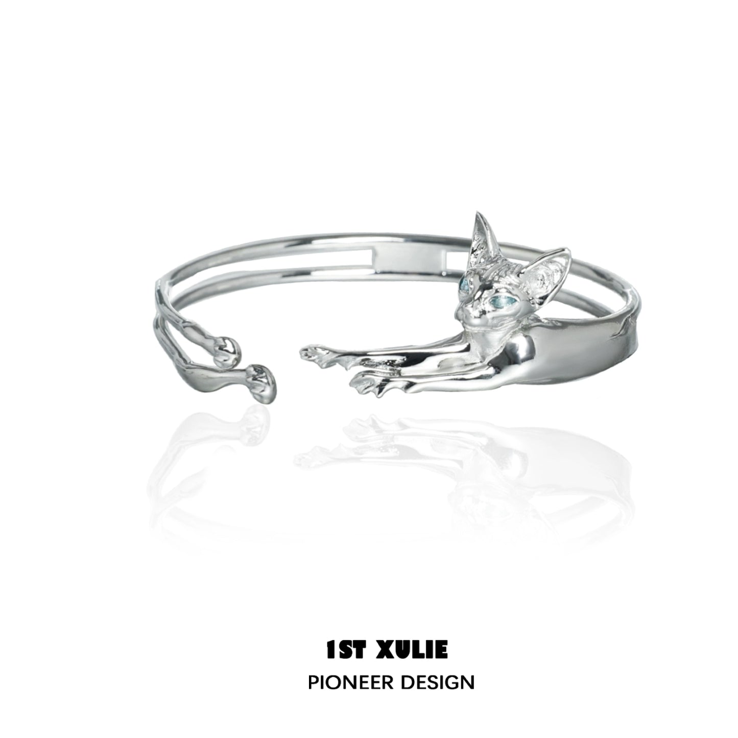 Silver Y2K cat bracelet featuring a playful cat design with sparkling details
