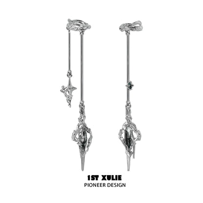 Y2K fantasy earrings from 1STXULIE featuring a unique star design with a modern silver finish