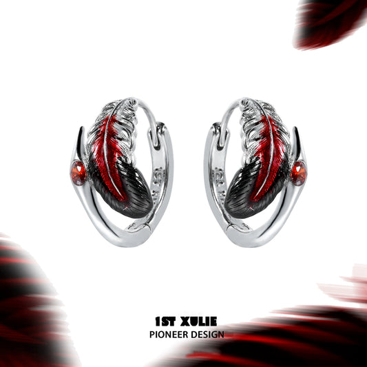Y2K feather earrings in silver with red accents for a stylish retro look