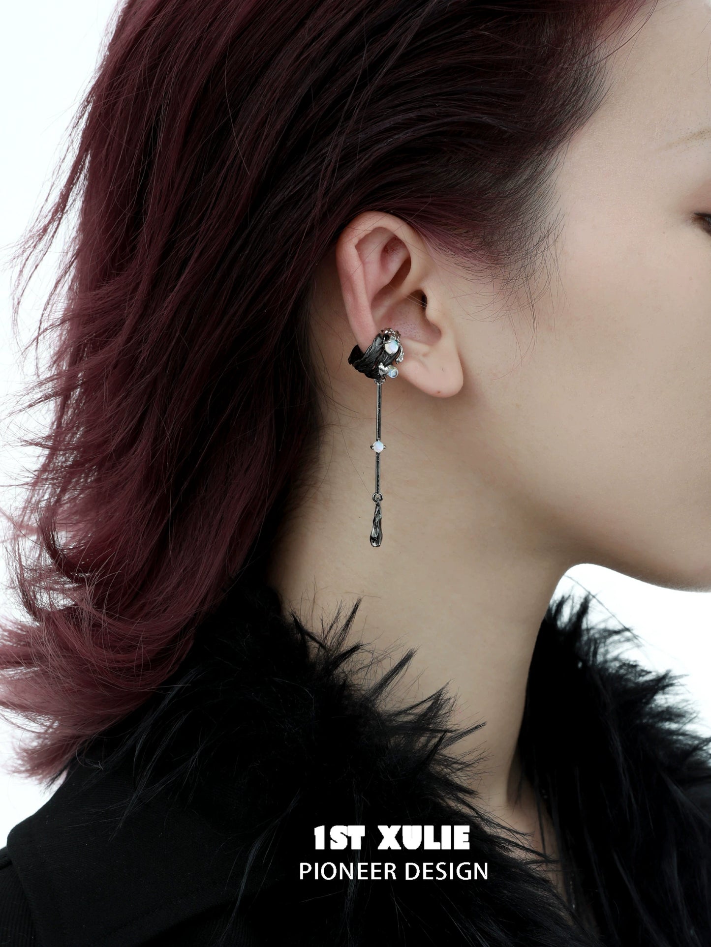 Y2K feather tassel ear clip featured on a model with a stylish look