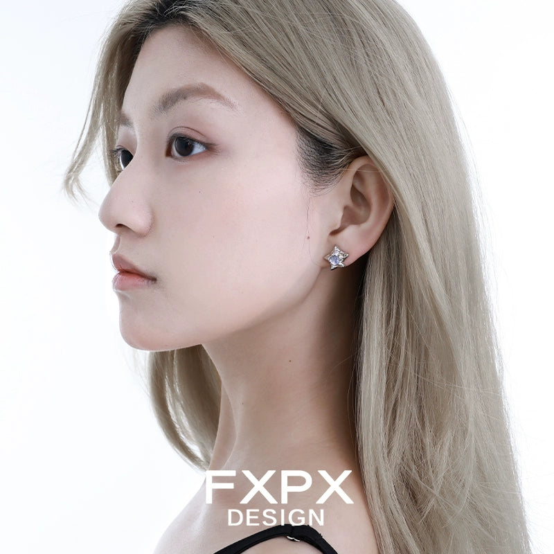 Stylish Y2K star earrings featuring a unique design, perfect for adding flair to any outfit
