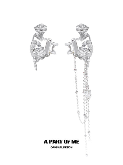 Wilderness Rose Diamond Earrings