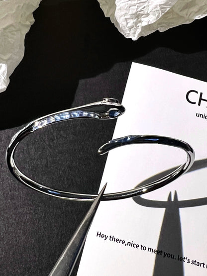 "Blue Snake" Winding Bracelet