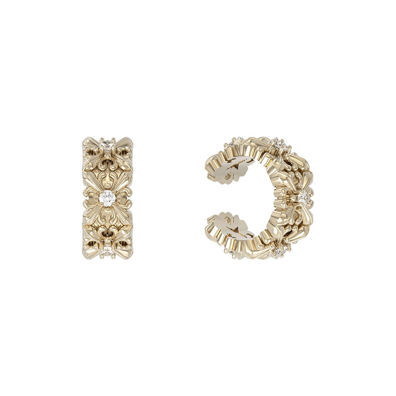 Elegant vintage iris ear cuff with intricate detailing and sparkling accents for a stylish finish