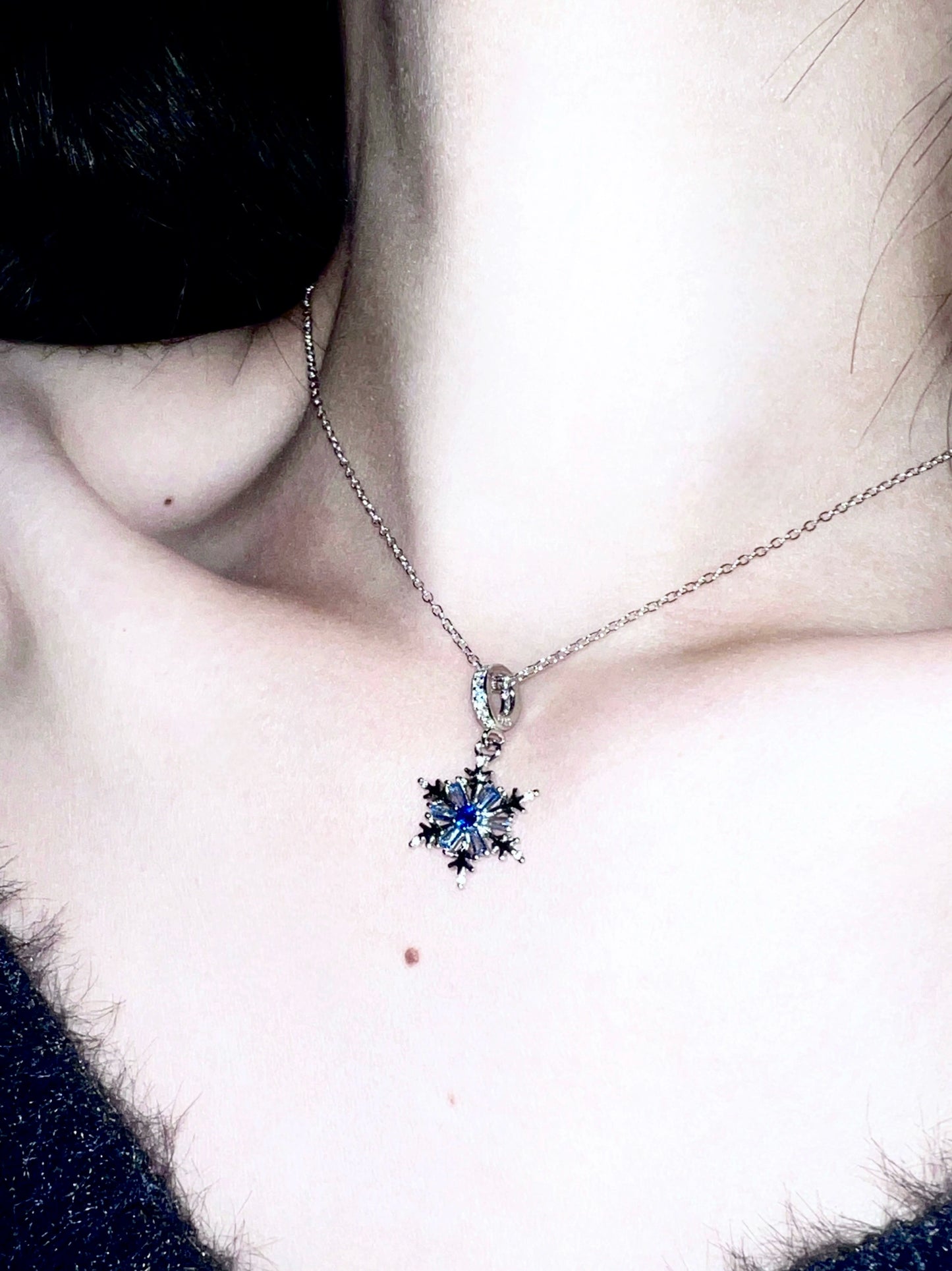 "Ice Snow" Blue Snowflake Necklace