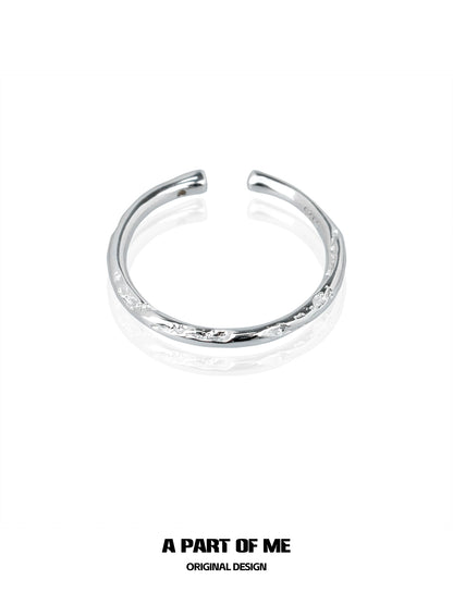 Stylish minimalist stack rings in silver with a sleek design for everyday wear