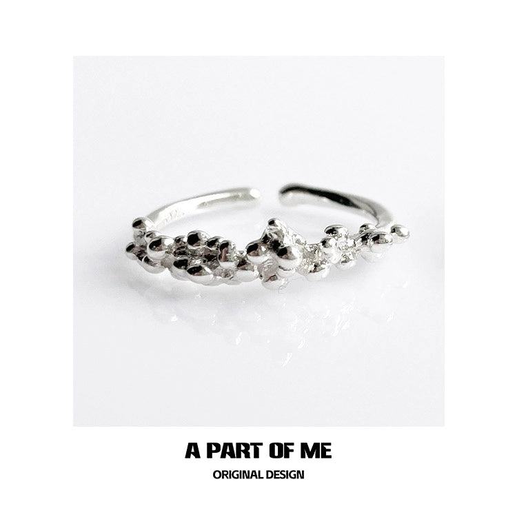 A PART OF ME surf texture couple rings in silver with a unique and stylish design
