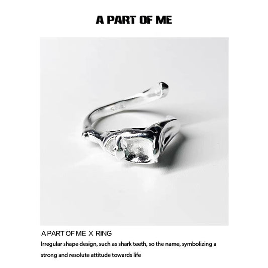 A PART OF ME Y2K silver statement ring with irregular design inspired by shark teeth
