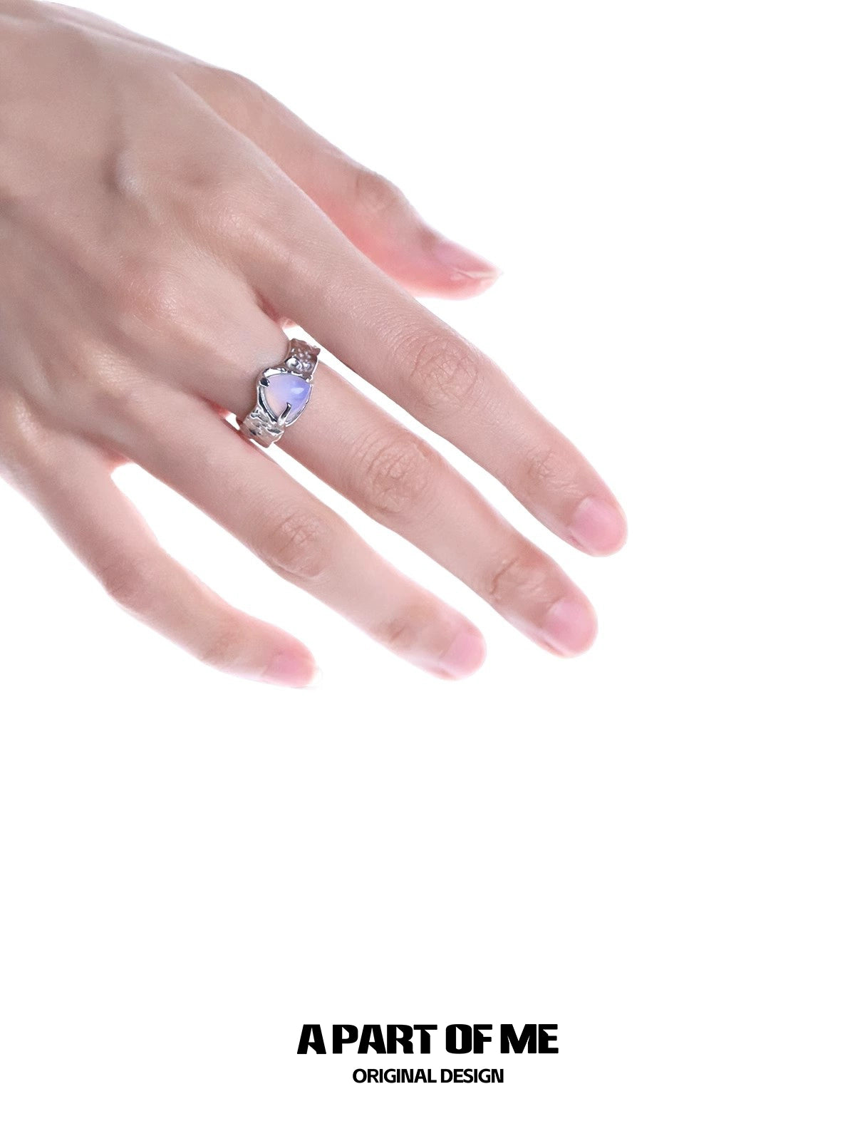 Art Allergy Agate Ring for women displayed on a hand, featuring a unique design and elegant craftsmanship