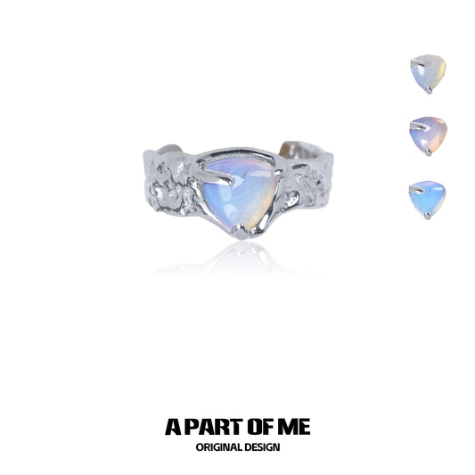 Art Allergy Agate Ring for women with a unique iridescent heart-shaped gemstone