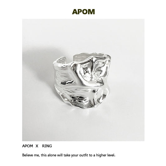 Lace pleated silver ring with a unique textured design for stylish accessory lovers