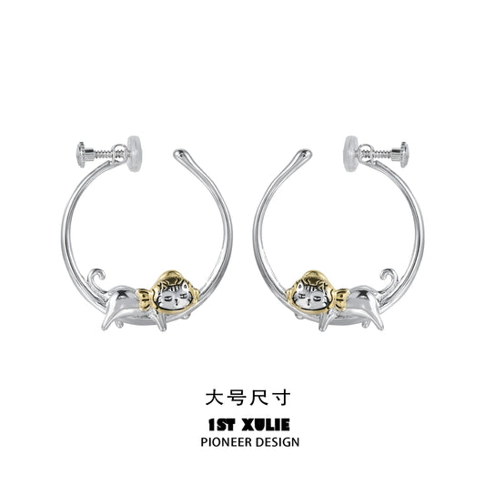Cute cat hoop earrings featuring a playful cat design in silver and gold tones