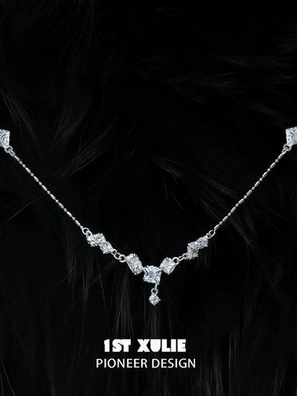 Edgy zircon necklace with unique geometric design by 1ST XULIE, perfect for statement fashion.