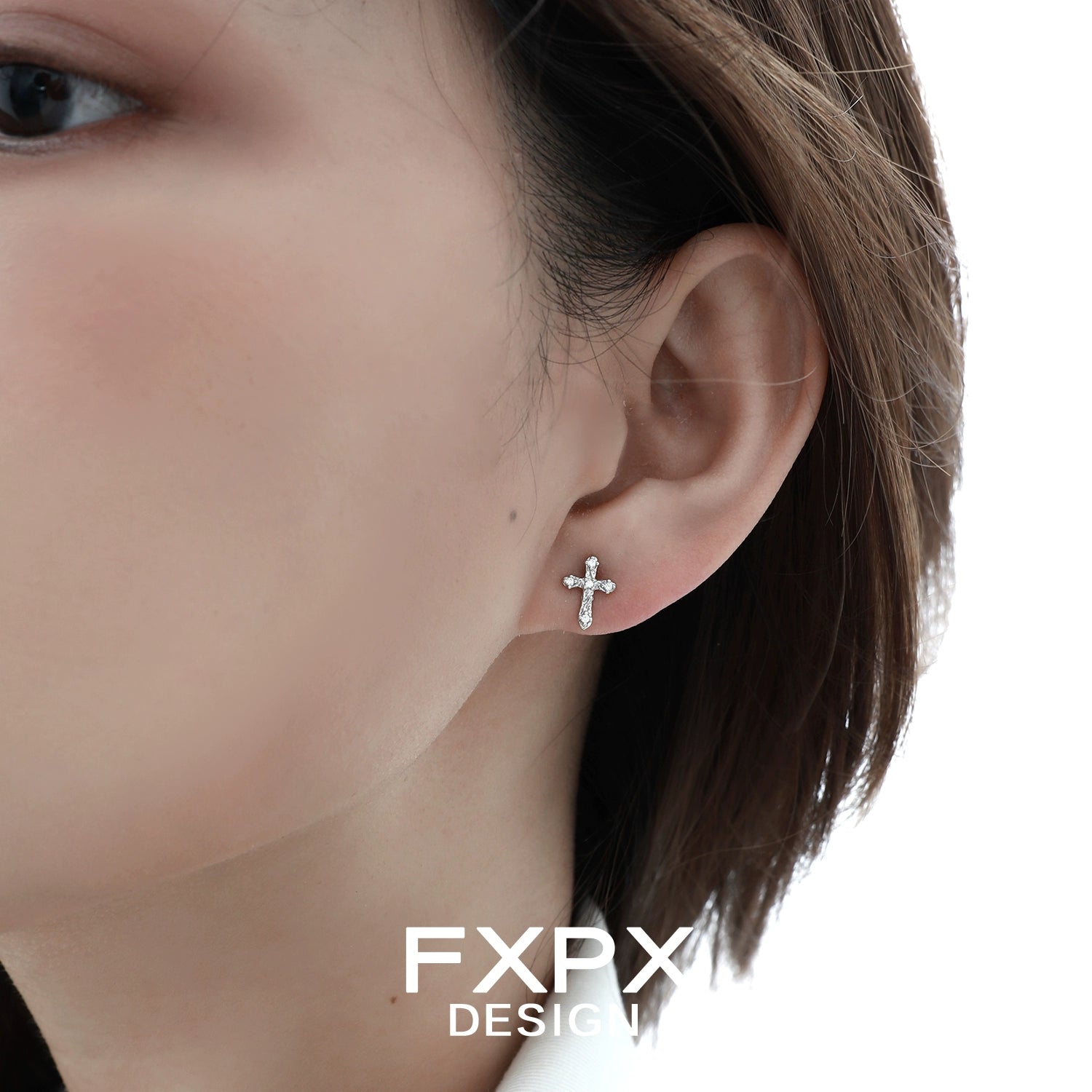 FXPX cross zircon earrings in silver, featuring a delicate cross design for elegant style
