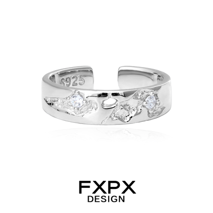 FXPX Design fractured texture silver ring with sparkling details for modern elegance