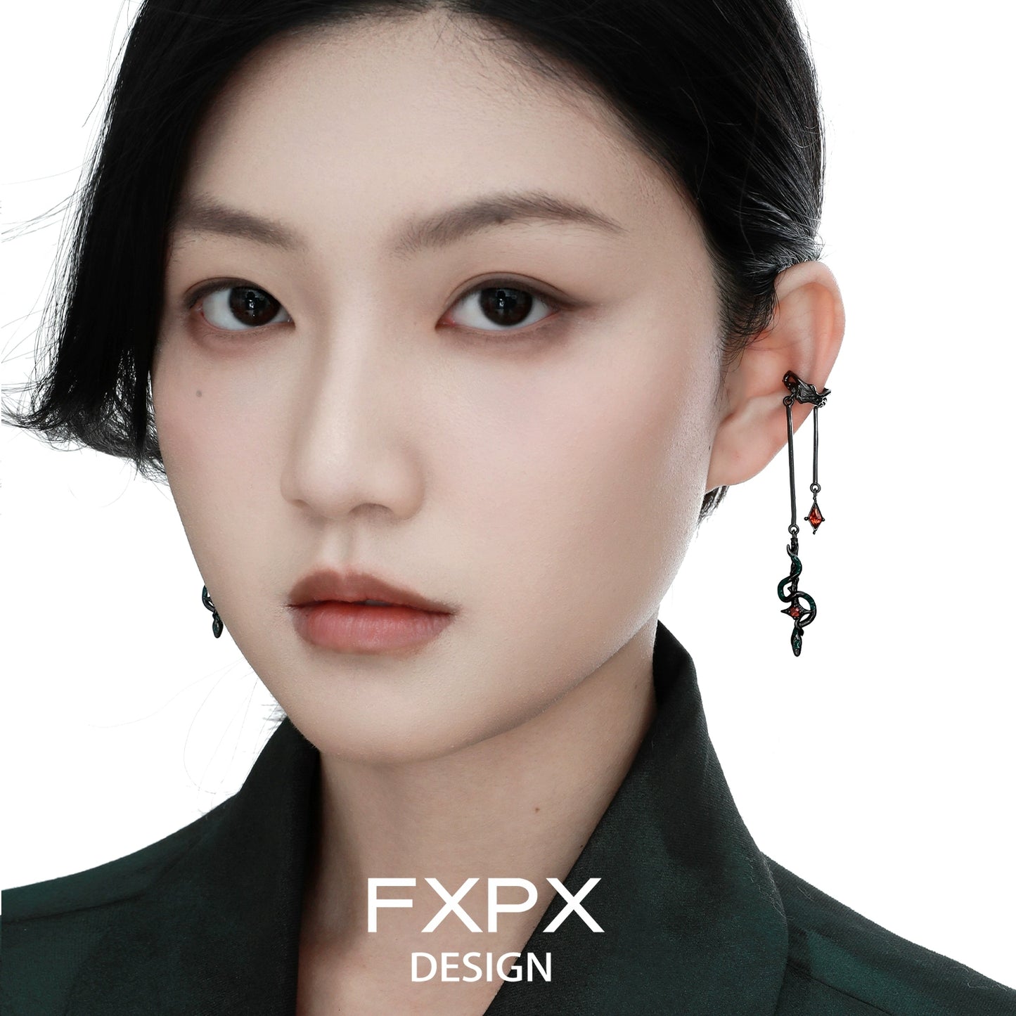 FXPX gothic snake ear cuff featuring intricate design and elegant styling for a unique look