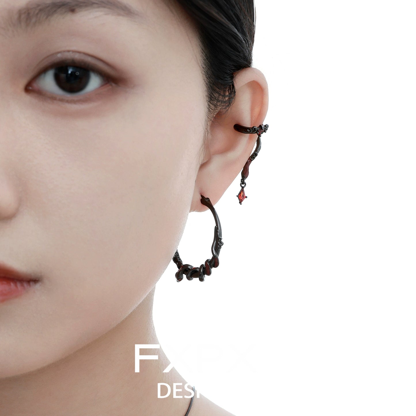 FXPX gothic viper ear cuff with intricate design and dark accents for a bold look