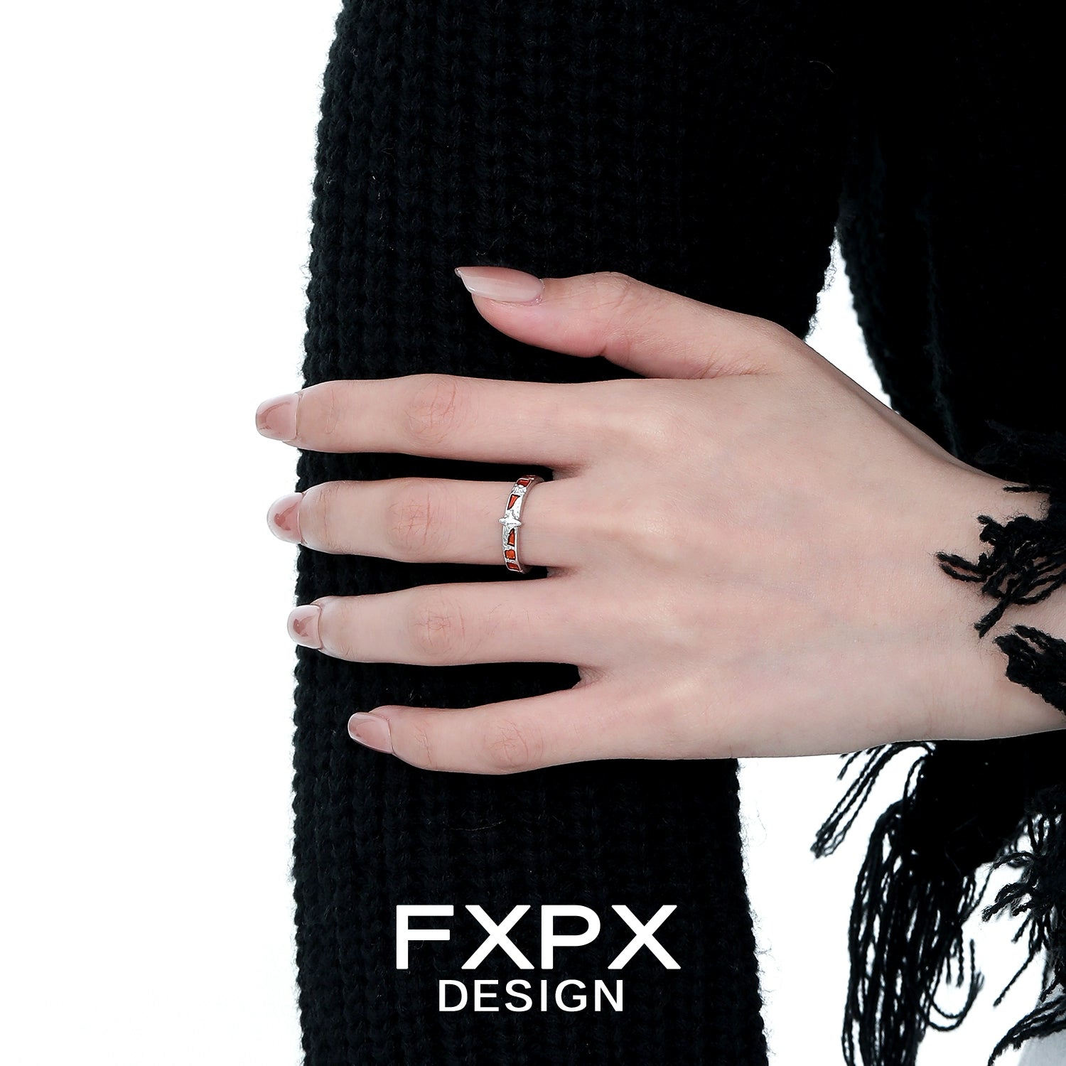 FXPX vintage checkerboard star ring displayed on a hand with intricate henna designs