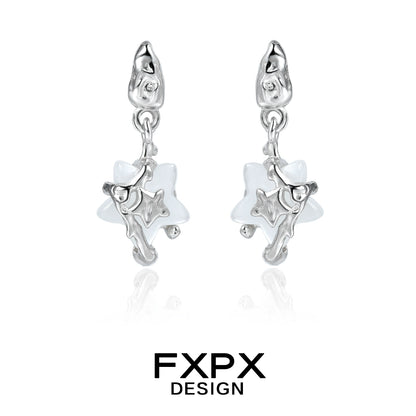 FXPX Y2K star earrings featuring a whimsical star design in silver for trendy fashion lovers