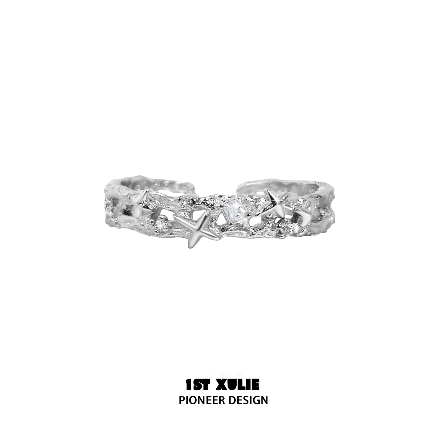 1STXULIE Galaxy Star Couple Ring with a Unique Design and Sparkling Accents