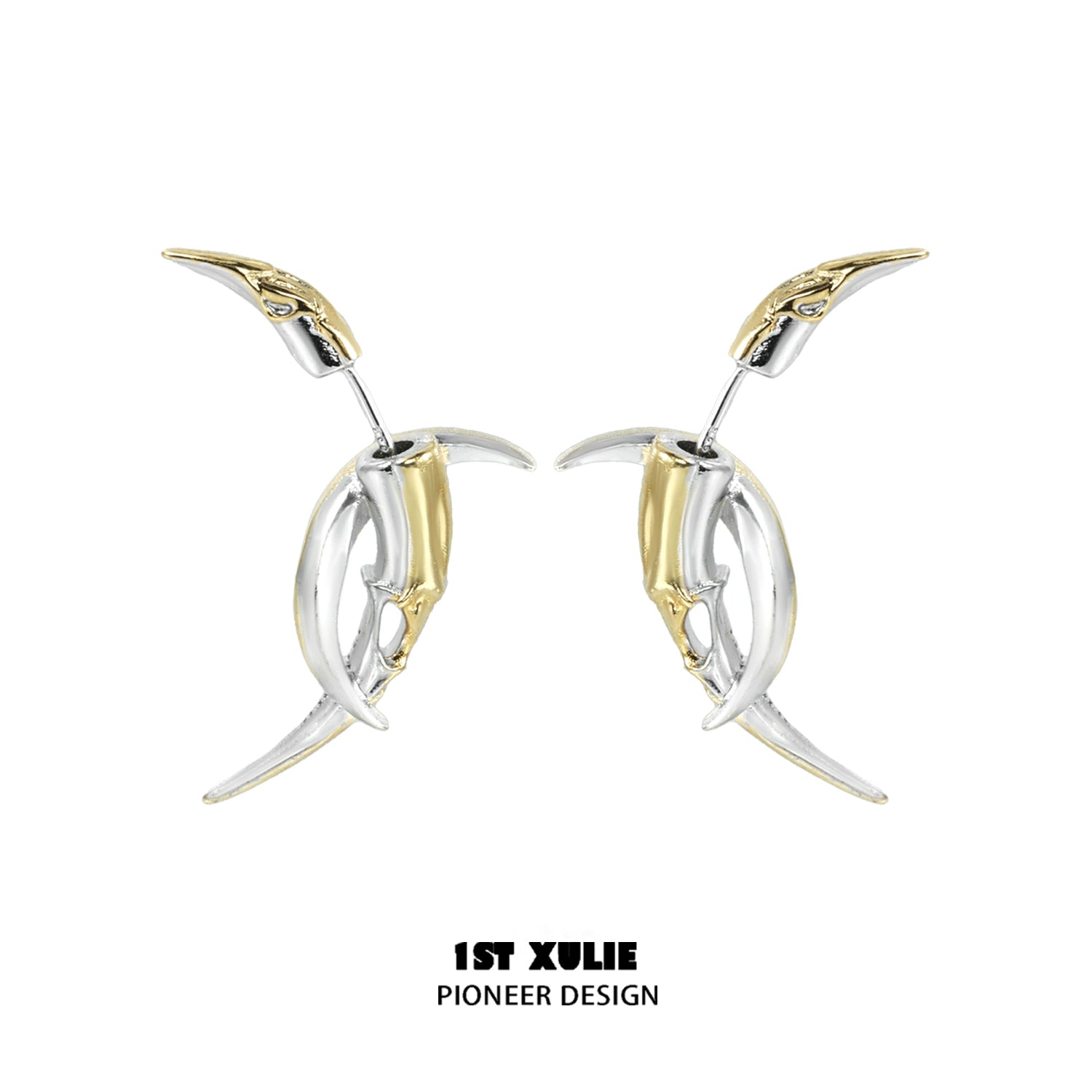 Stylish Y2K moon earrings featuring a unique blend of gold and silver tones