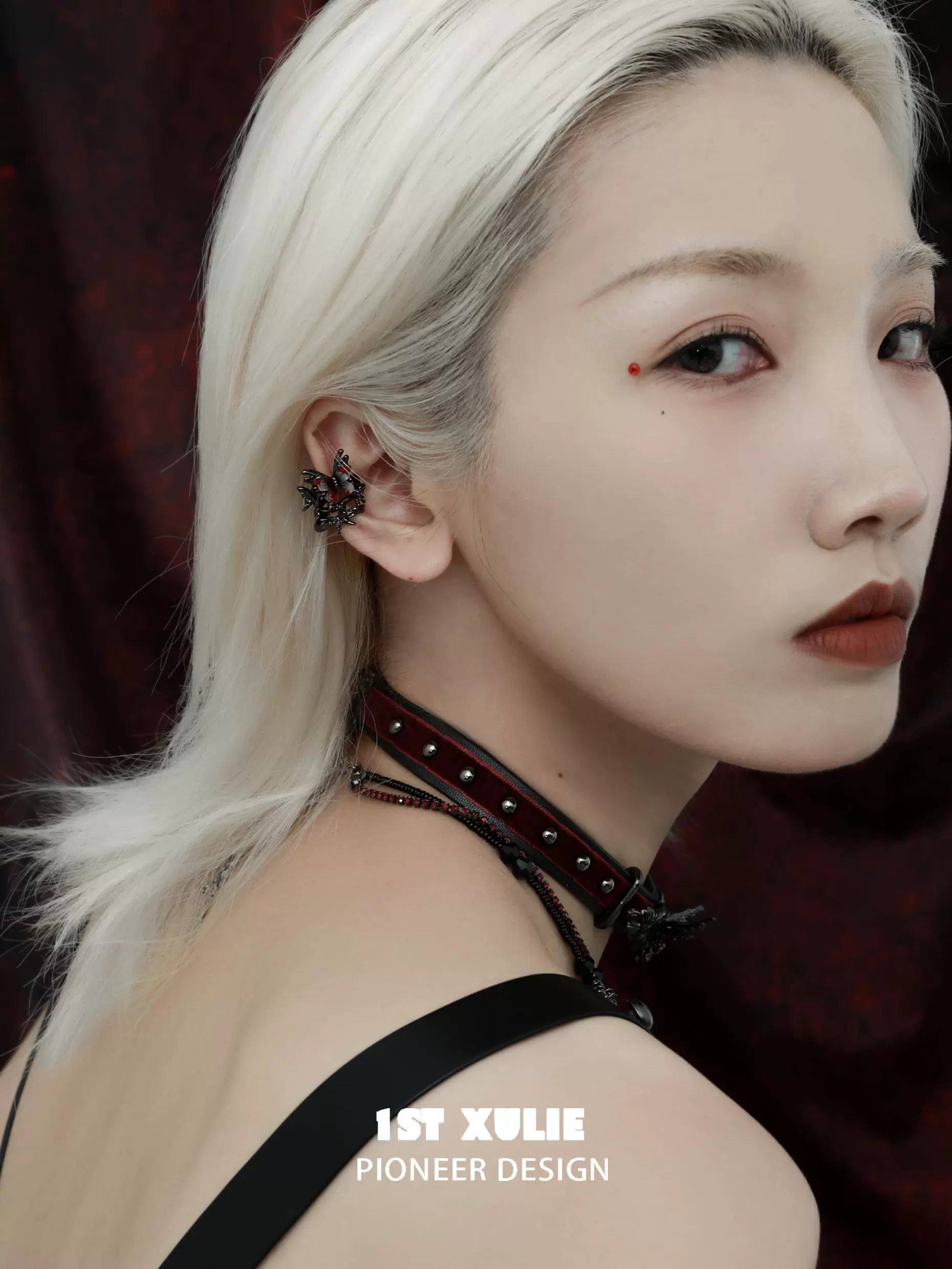 Stylish gothic butterfly ear clip from 1STXULIE, adding unique flair to any outfit