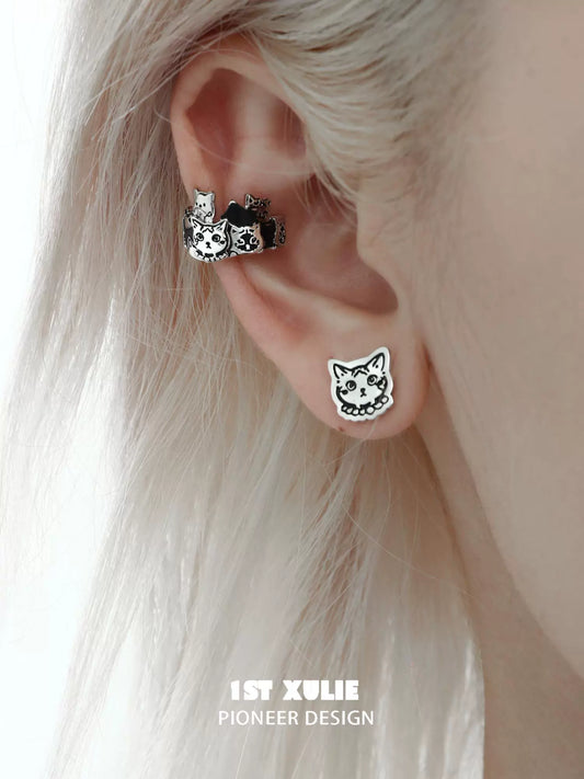 Stylish graffiti cat stud earrings in silver for trendy cat lovers from 1STXULIE