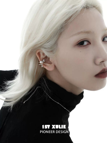 Stylish halo ear cuffs by 1STXULIE featured on a model with platinum blonde hair