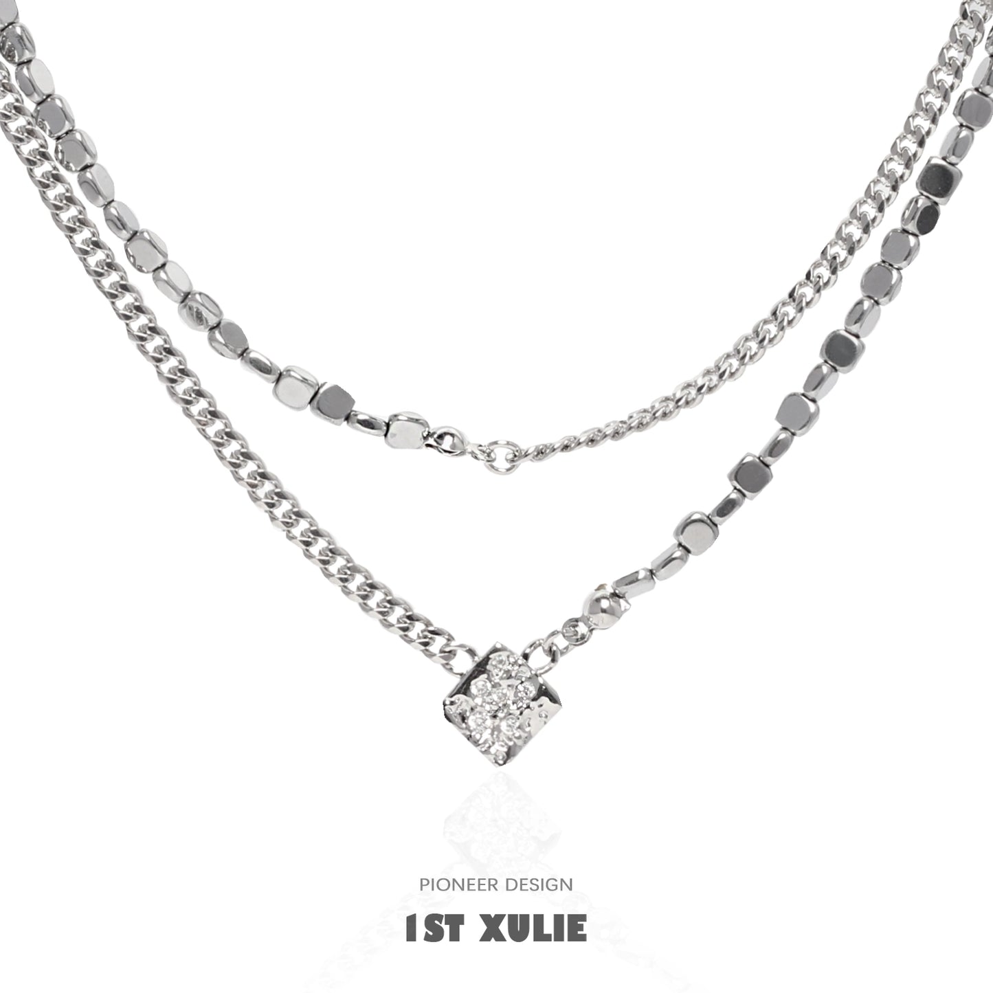 1STXULIE Y2K punk necklace featuring layered silver chains and a sparkling diamond-shaped pendant
