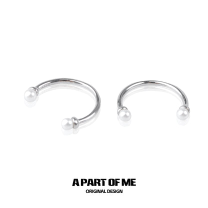 A PART OF ME minimal pearl ring set in silver with elegant design for everyday wear