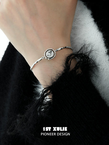 Stylish 1STXULIE mood diary bangle with a unique design for everyday wear