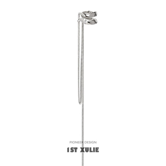 Silver punk tassel ear cuff with a sleek chain design for a trendy ear accessory
